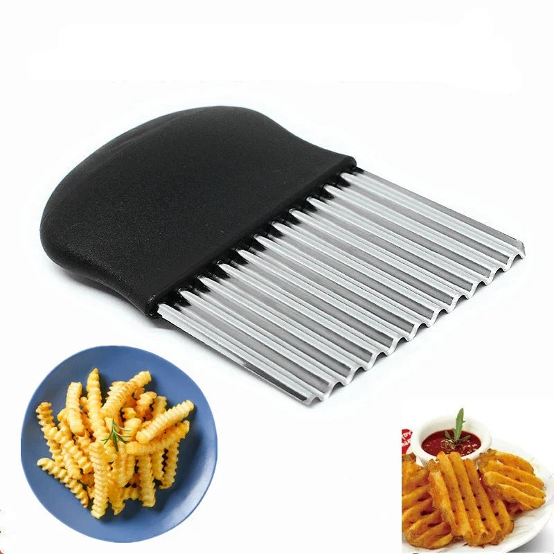 Crinkle Chips Cutter - Stainless Steel Blade - Homes Must Haves